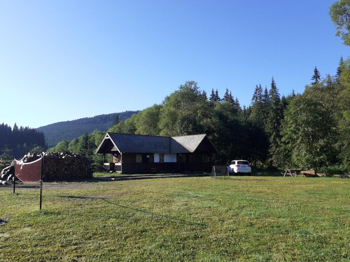 Hotel casuta valea stanei Valea Stanii Esterno foto