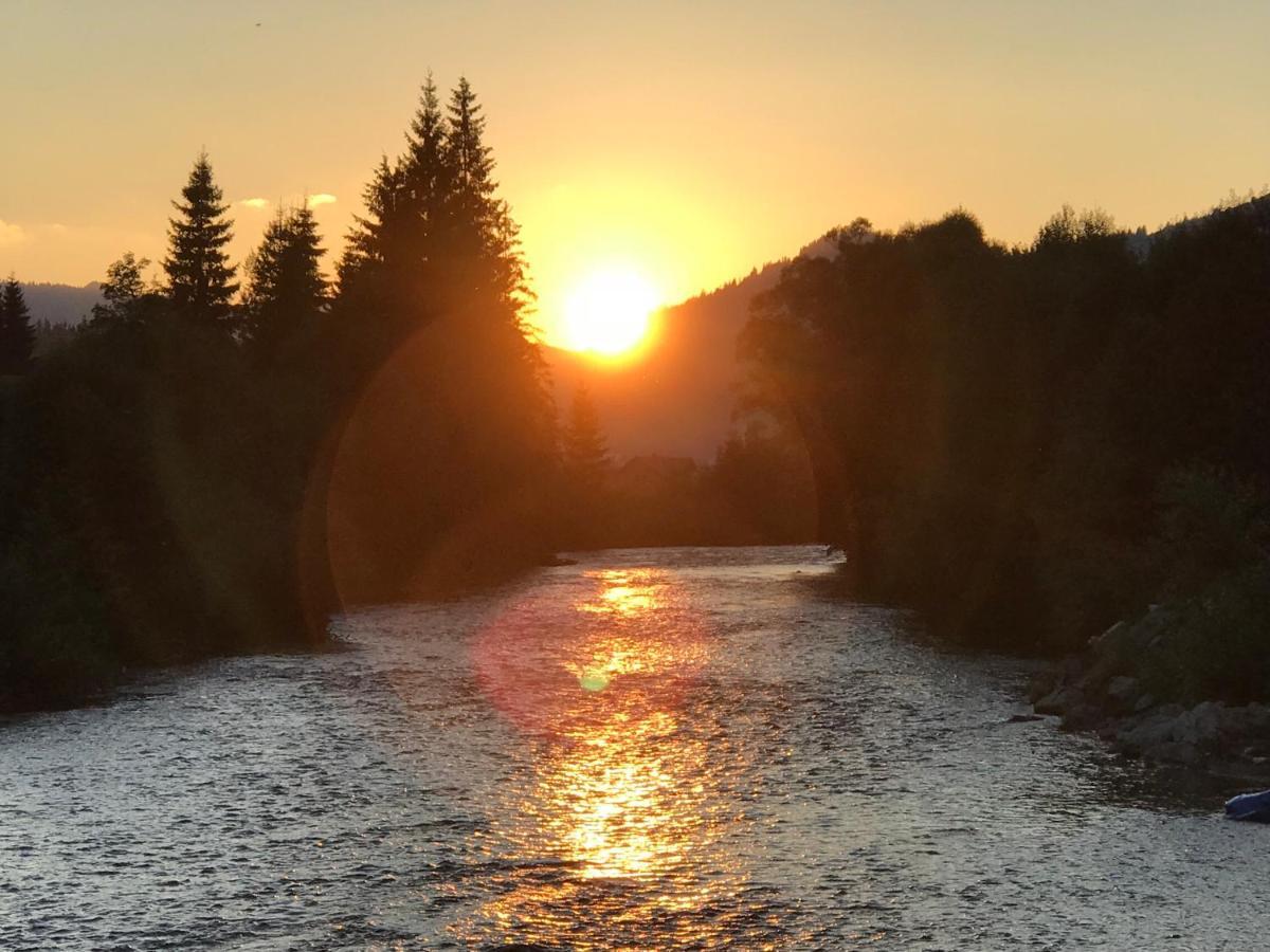 Hotel casuta valea stanei Valea Stanii Esterno foto